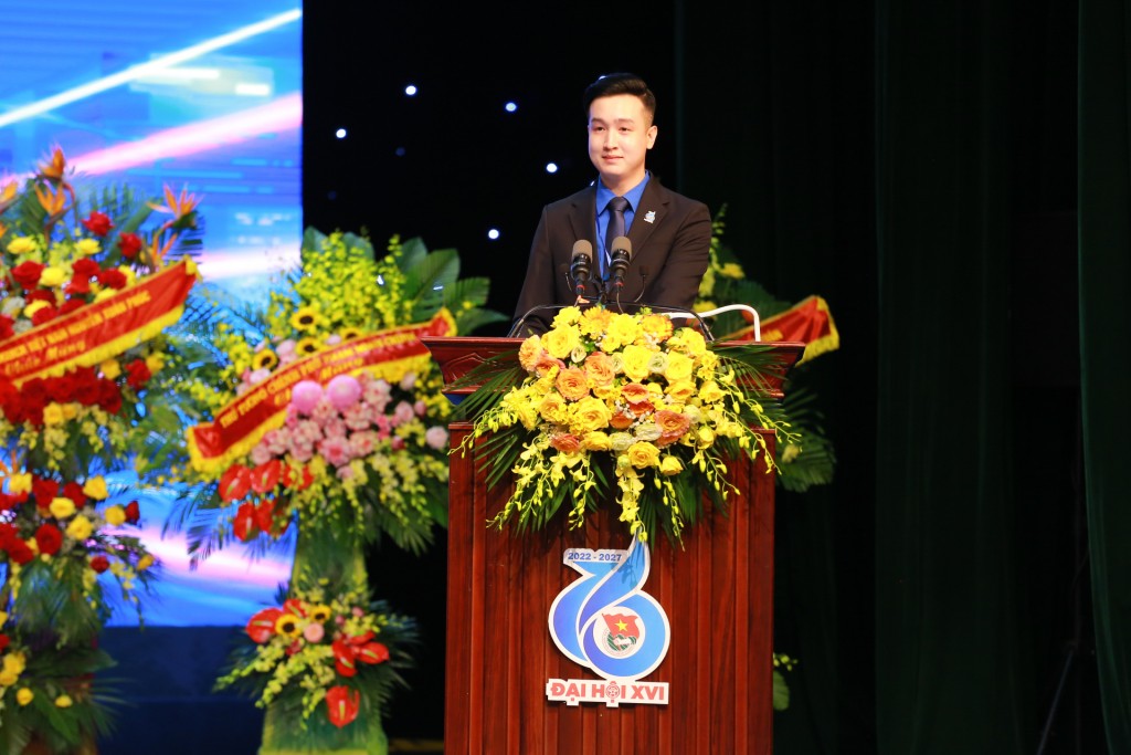Phó Bí thư Thành đoàn Hà Nội phát biểu tại Đại hội