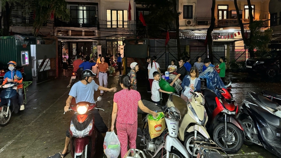 Quận Tây Hồ: Huy động tổng lực ứng phó với bão lũ