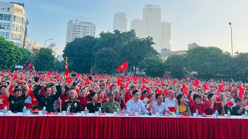 Cấp uỷ, chính quyền phường Cầu Giấy ngày càng gần dân, sát dân