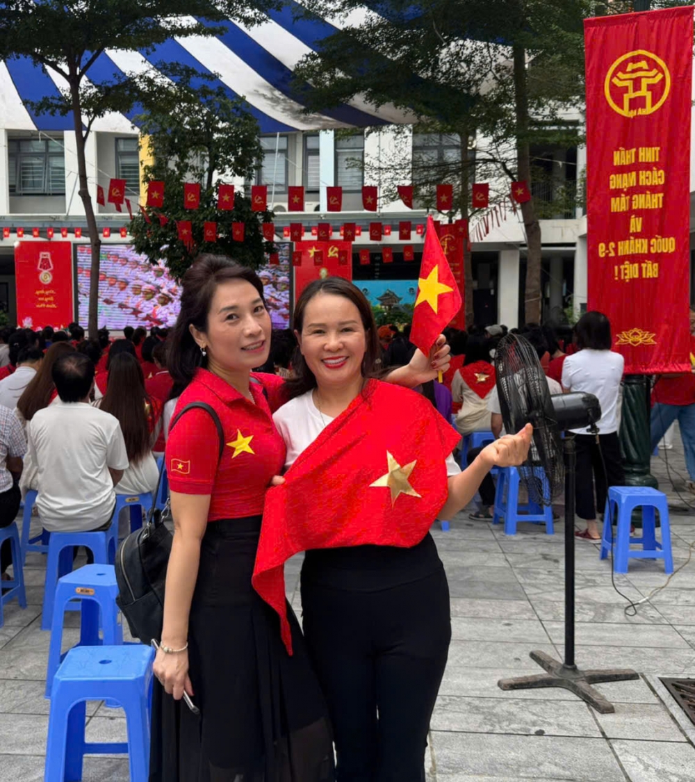 Hà Nội: Quảng trường thu nhỏ, hoà chung niềm vui lớn