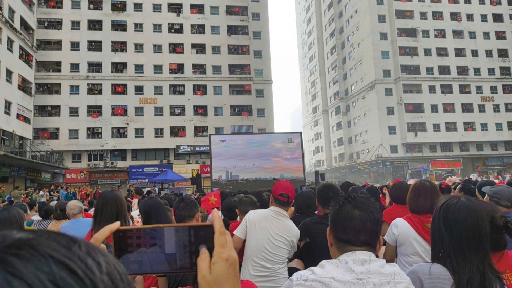 Hà Nội: Quảng trường thu nhỏ, hoà chung niềm vui lớn