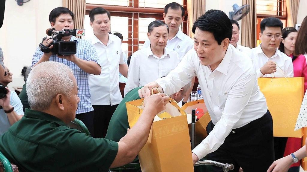 Dấu ấn của Chủ tịch nước Lương Cường với người có công