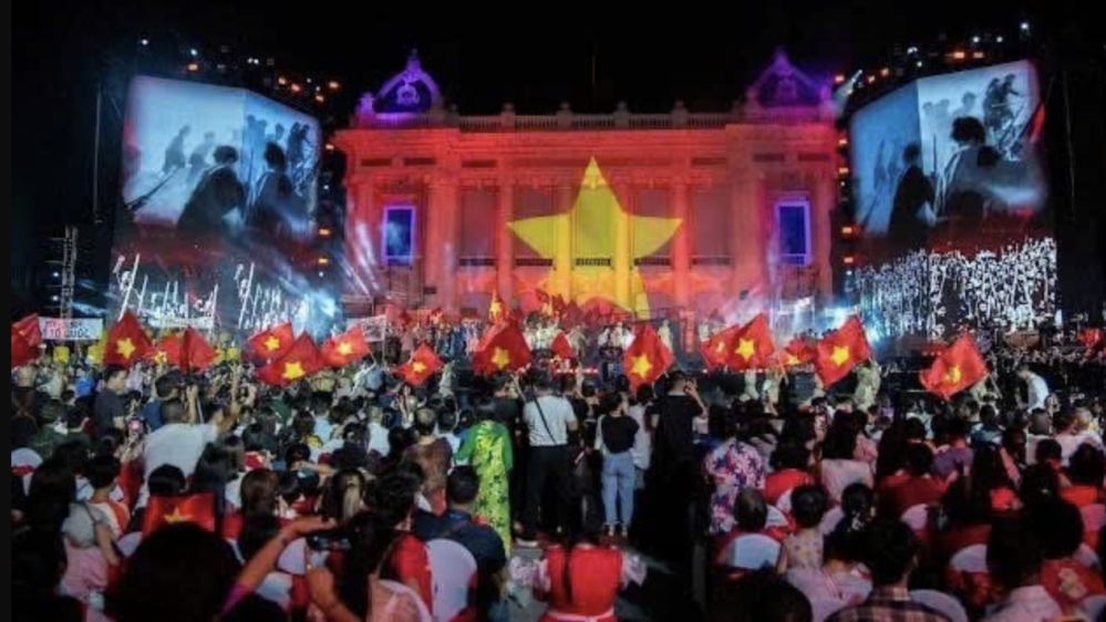 doi moi dien mao du lich ha noi bang cong nghe hien dai va di san