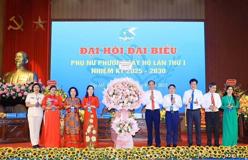 Phường Tây Hồ tổ chức Đại hội điểm Đại biểu Phụ nữ lần thứ I