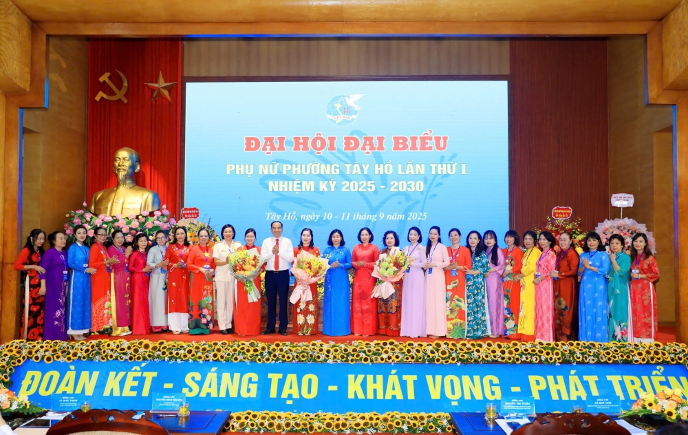 Phường Tây Hồ tổ chức Đại hội điểm Đại biểu Phụ nữ lần thứ I