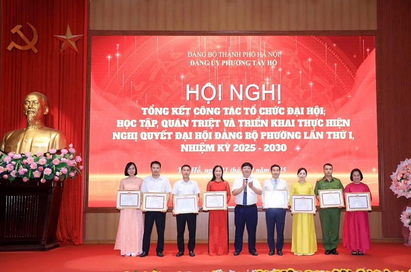 Phường đầu tiên phát động cuộc thi tìm hiểu Nghị quyết về Đảng