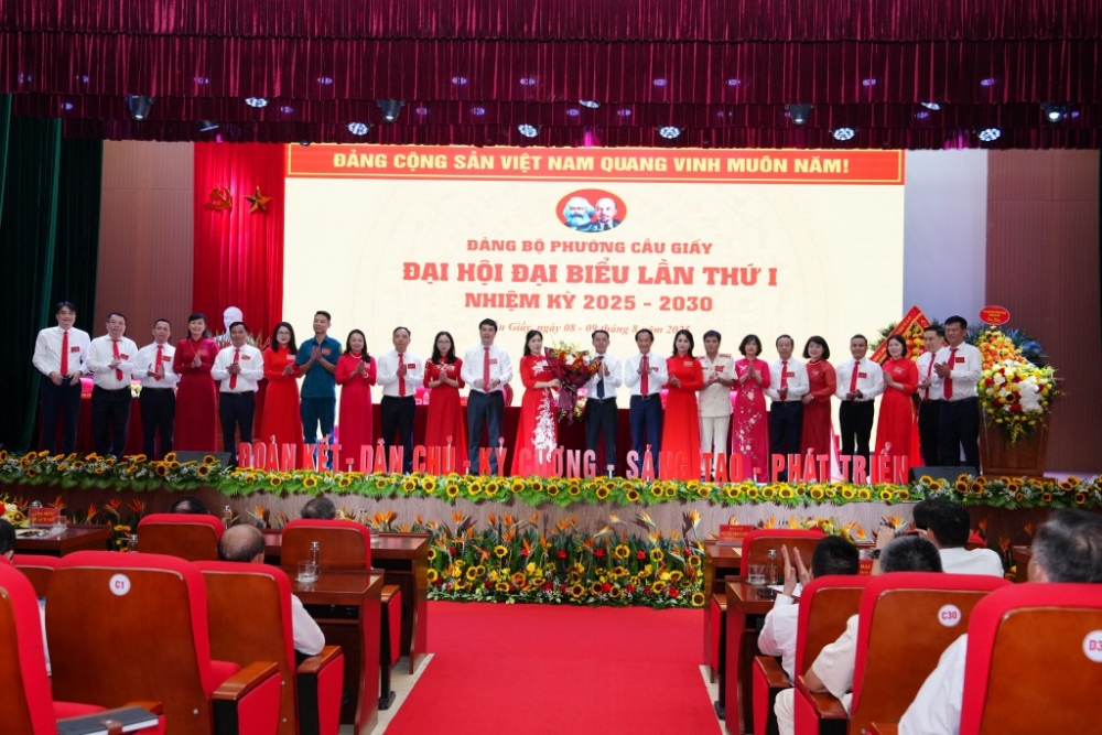 Cầu Giấy đưa Nghị quyết Đại hội Đảng đến cán bộ, đảng viên