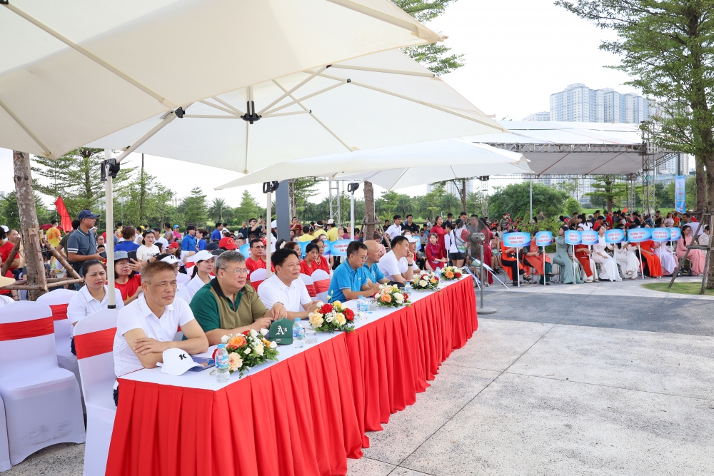 Phường Định Công: Gần 1.000 người tham gia Chung kết Giải chạy Vì hòa bình năm 2025