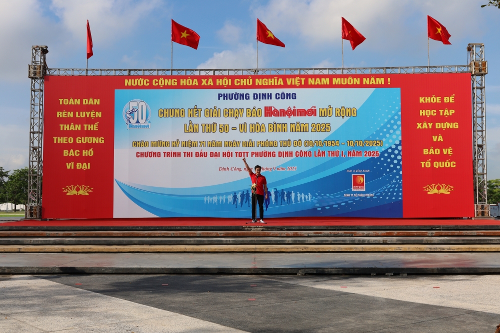 Phường Định Công: Gần 1.000 người tham gia Chung kết Giải chạy Vì hòa bình năm 2025