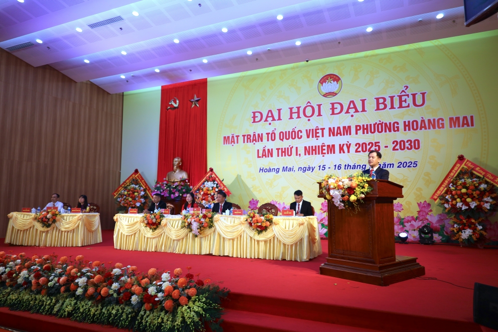 ông Triệu Hải Vân – Chủ tịch Ủy ban MTTQ Việt Nam phường Hoàng Mai ông Triệu Hải Vân – Chủ tịch Ủy ban MTTQ Việt Nam phường Hoàng Mai