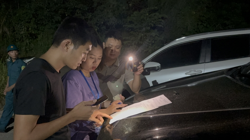 Phường Lĩnh Nam mạnh tay dẹp nạn đổ trộm phế thải