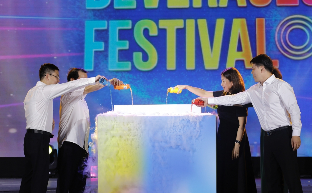 Thưởng vị Hà Nội giữa thu Tây Hồ