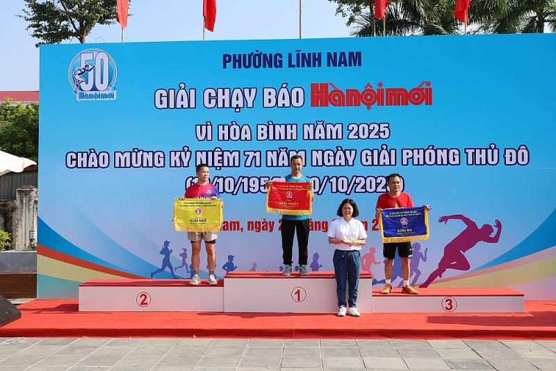 Phường Lĩnh Nam: Sôi động Giải chạy Báo Hànộimới Vì hòa bình năm 2025
