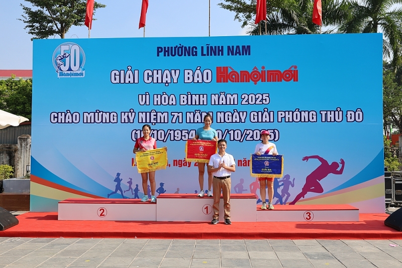 Phường Lĩnh Nam: Sôi động Giải chạy Báo Hànộimới Vì hòa bình năm 2025