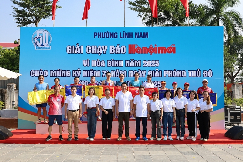 Phường Lĩnh Nam: Sôi động Giải chạy Báo Hànộimới Vì hòa bình năm 2025