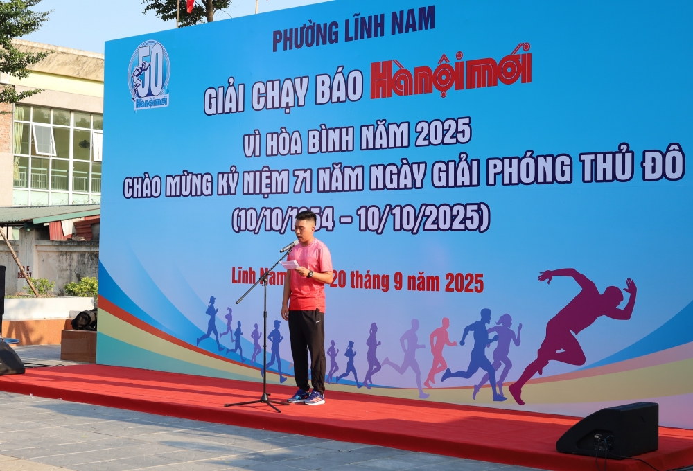 Đại diện trọng tài tuyên thệ