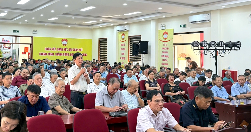 Phường Định Công công bố quyết định tổ chức lại và công nhận Tổ bảo vệ an ninh, trật tự cơ sở