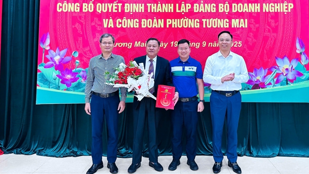 Phường Tương Mai công bố thành lập Đảng ủy Doanh nghiệp và Công đoàn phường