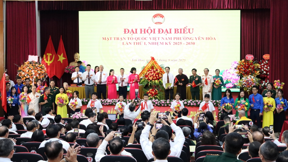 Ra mắt 67 ủy viên Ủy ban MTTQ Việt Nam phường Yên Hòa khoá 1