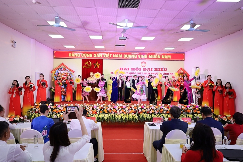 Tập hợp sức dân, đồng lòng vượt khó, xây dựng Lĩnh Nam văn minh