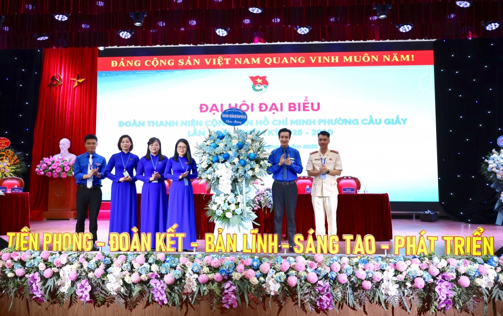 Tuổi trẻ Cầu Giấy tiên phong xây dựng phường văn minh, hiện đại