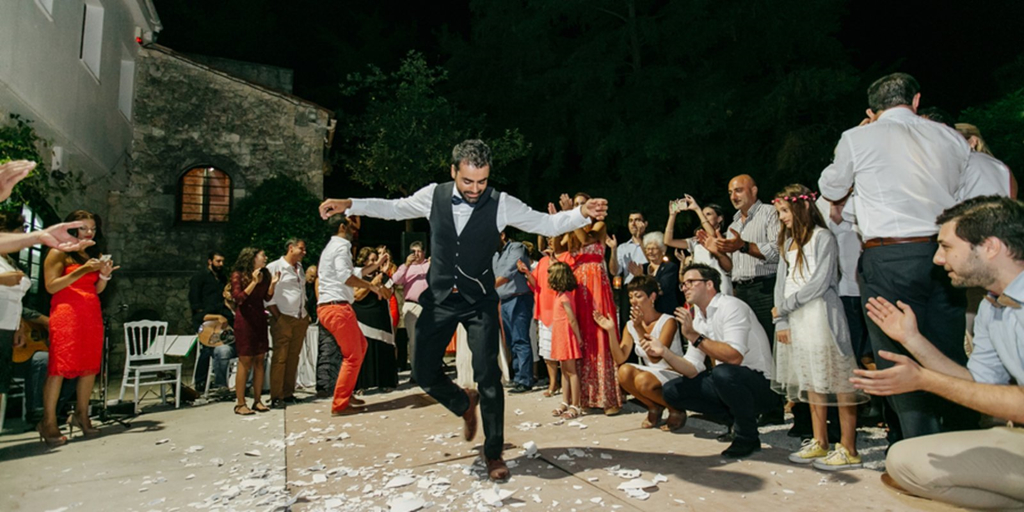 nhung phong tuc ky quai o cac nuoc tren the gioi