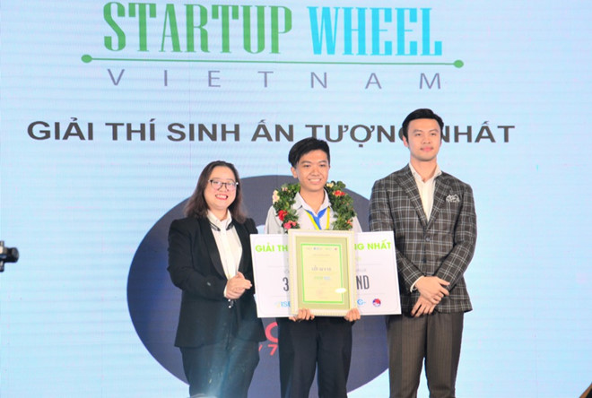 hoc sinh khoi nghiep voi nen tang giup phat trien ky nang tu hoc