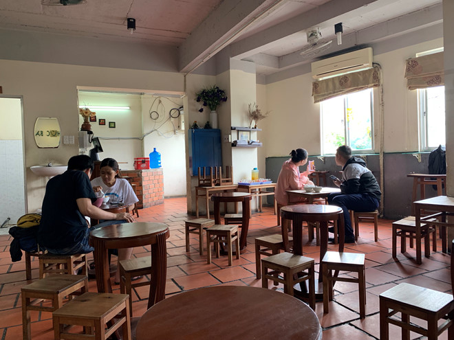 khoi nghiep tu gam cau xe che khuc bach thanh quan sang chanh o sai gon