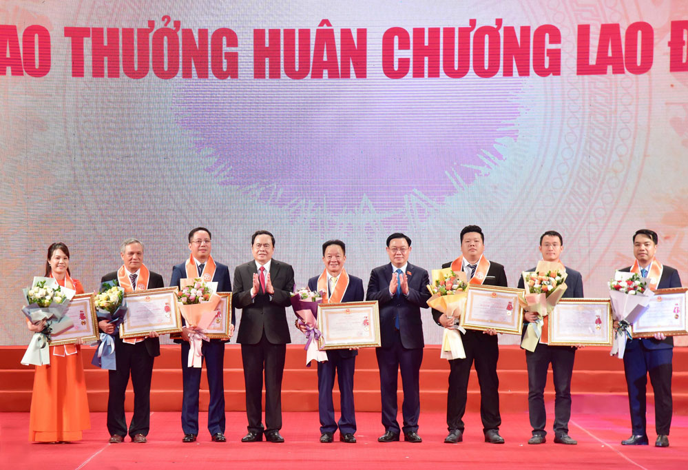Tôn vinh doanh nhân, doanh nghiệp Thăng Long 2020