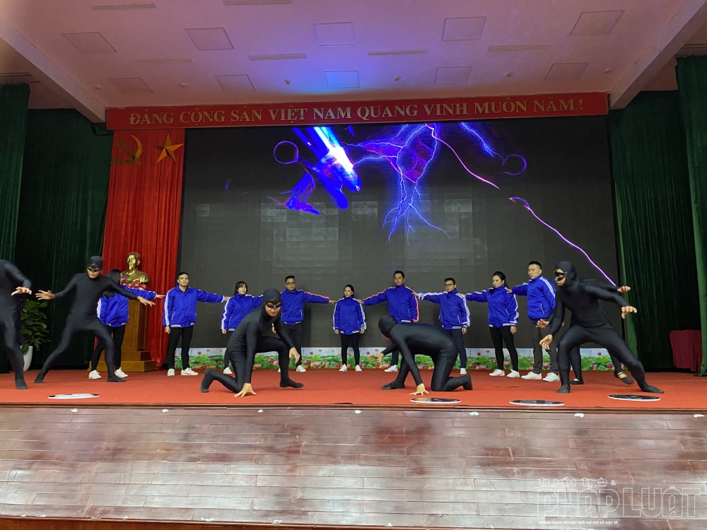 Sân chơi “pháp luật” cho thanh niên công nhân Lạng Sơn năm 2020
