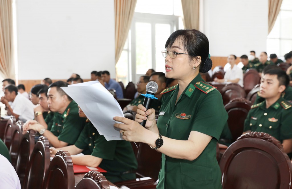 Đoàn ĐBQH TP Hà Nội lấy ý kiến cử tri vào dự thảo Luật Phòng thủ dân sự