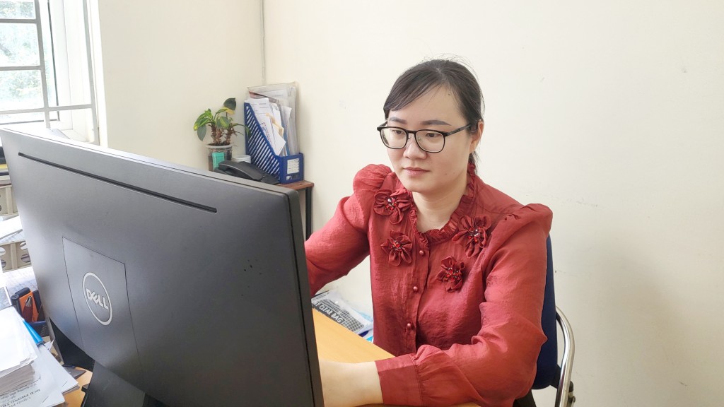 Chủ tịch hội trẻ đẹp, tài năng, tích cực với hoạt động vì cộng đồng Chủ tịch hội trẻ đẹp, tài năng, tích cực với hoạt động vì cộng đồng