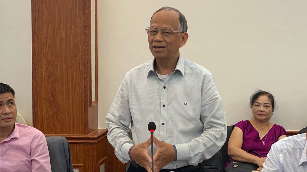 Tiến sĩ Nguyễn Minh Phong, chuyên gia kinh tế chia sẻ tại tọa đàm.