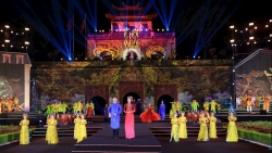 song lai ky uc thu do trong dem khai mac le hoi ao dai du lich ha noi 2024