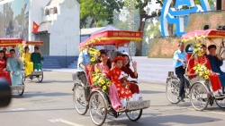 le an hoi cua nguoi ha noi tai hien tai ngay hoi van hoa vi hoa binh