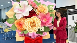 nghe thuat hoa giay tu su menh phuc vu chi em den doi moi nghe thu cong