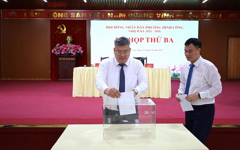 Phường Định Công có tân Phó Chủ tịch UBND phường nhiệm kỳ 2021   2026