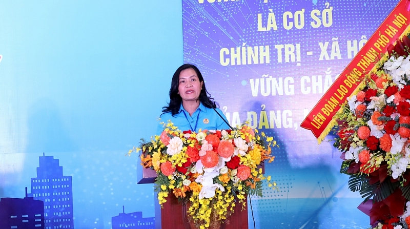 Tham luận tại đại hội