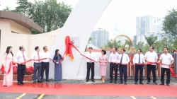 cong vien cau giay diem nhan xanh giua long thu do