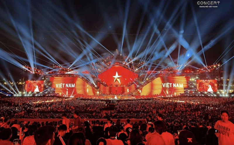 Du lịch Hà Nội nhìn từ những “concert quốc gia”: Bản hòa ca của cảm xúc và cơ hội