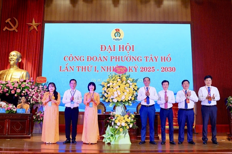 Công đoàn phường Tây Hồ tiên phong đổi mới, đồng hành cùng phát triển địa phương