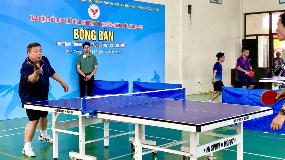 Sôi động ngày hội thể thao Định Công