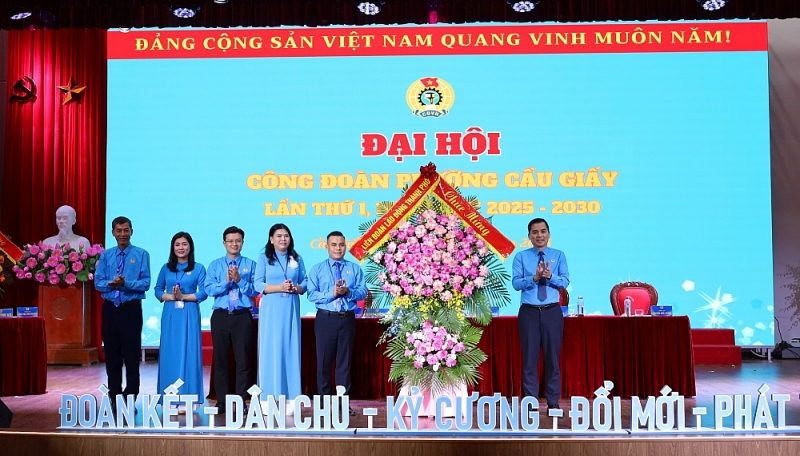 Công đoàn Cầu Giấy vững điểm tựa cho người lao động