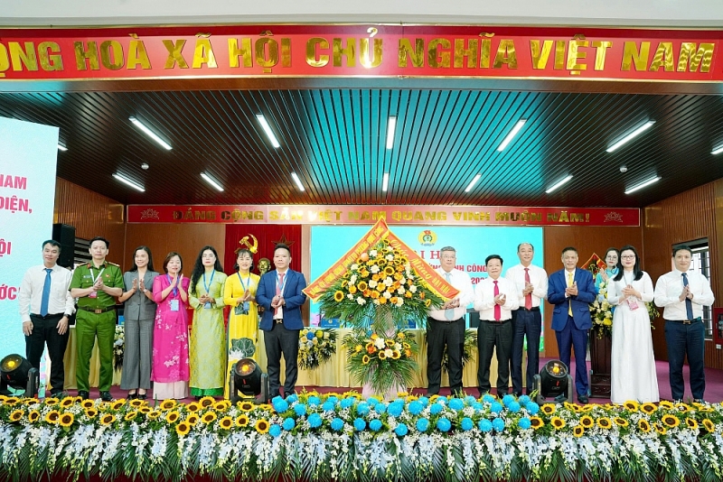 Công đoàn phường Định Công vững bước đổi mới