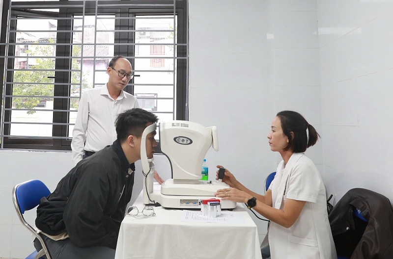 Phường đầu tiên tổ chức khám sơ tuyển nghĩa vụ quân sự và công an nhân dân năm 2026 Phường đầu tiên tổ chức khám sơ tuyển nghĩa vụ quân sự và công an nhân dân năm 2026