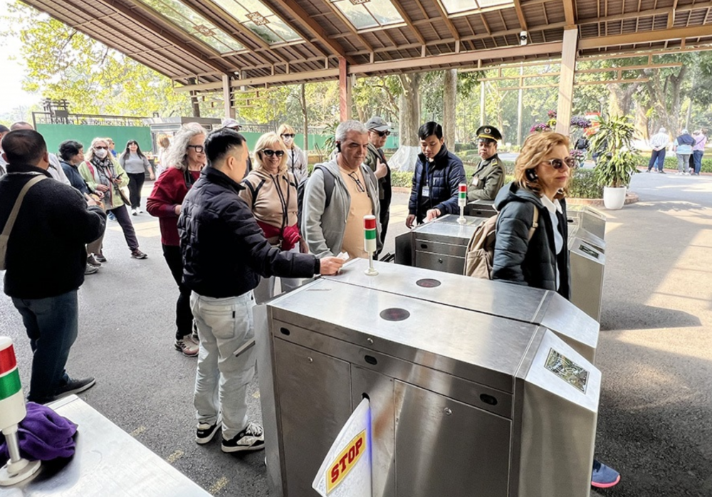 Du lịch Hà Nội chuyển mình xây dựng hệ sinh thái số vì tăng trưởng xanh