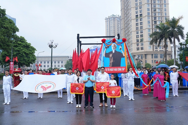 Ấn tượng Ngày hội thể thao đầu tiên của phường Tây Hồ