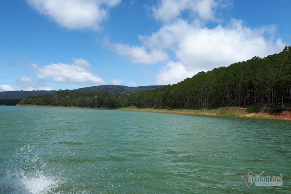 Bộ Tài nguyên và Môi trường nghiêm khắc nhận trách nhiệm, kỷ luật loạt cán bộ