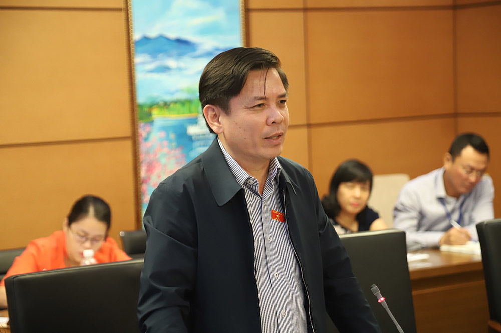 Bộ trưởng GTVT đề xuất di dời trung tâm thương mại, nội đô chỉ để ở