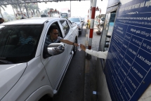 Bộ GTVT xin lùi tiến độ dự án thu phí tự động không dừng